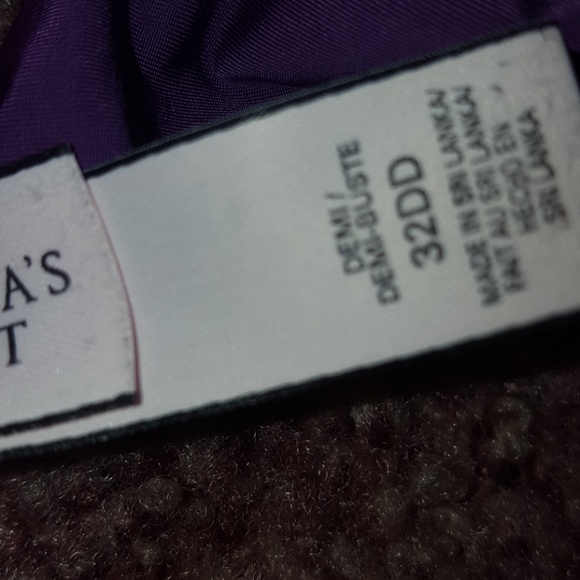 NEW VICTORIA'S SECRET 32DD DEMI NEW PURPLE BRA - Picture 5 of 7